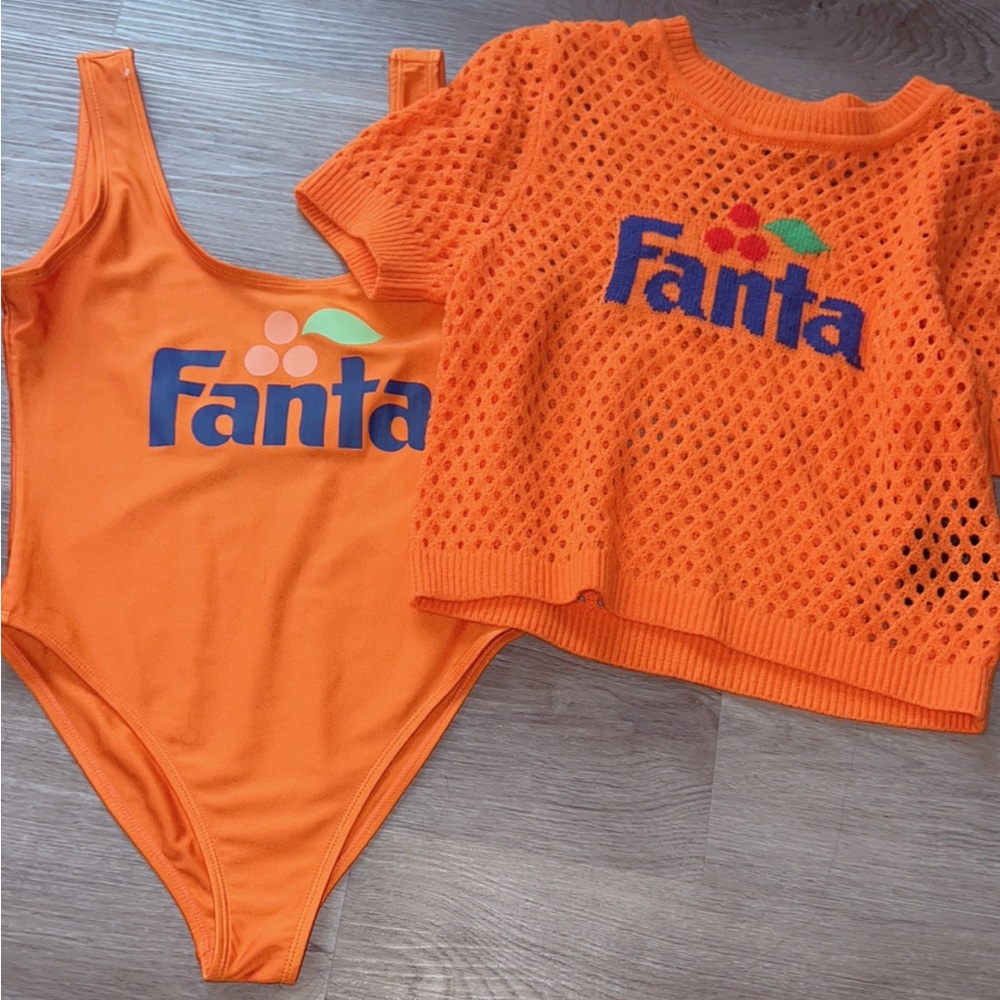 🧡🍑Bundle Deal Super Cute Orange Fanta cropped knitted shirt with Bathing Suit - Picture 2 of 6